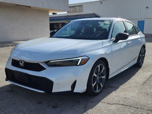 Used 2026 Honda Civic Sport Touring image 1