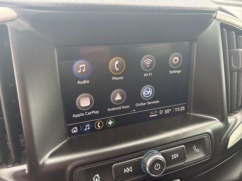 Used 2024 GMC Terrain SLE image 22