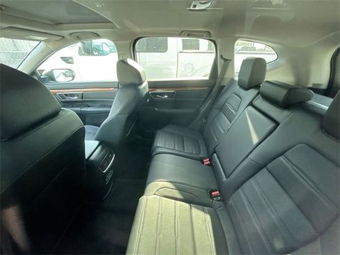 Used 2017 Honda CR-V Touring image 8