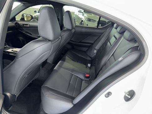 Used 2025 Lexus IS 350 F Sport RWD image 14