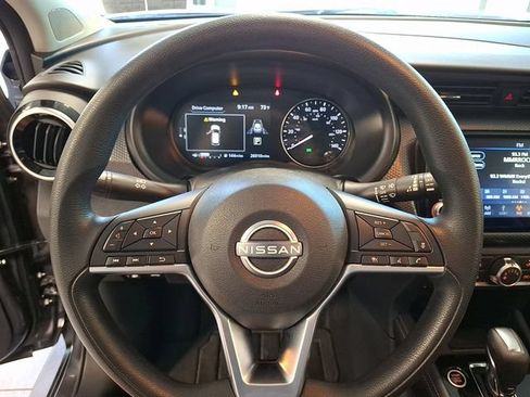 Used 2023 Nissan Kicks SV FWD image 17