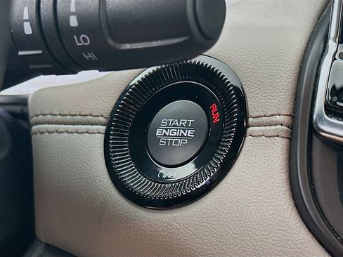 Used 2024 Jeep Compass Limited AWD/4WD image 22