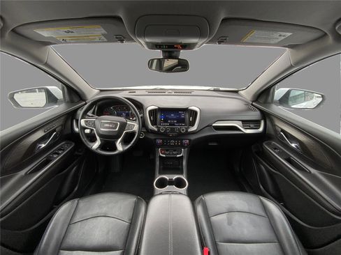 Used 2023 GMC Terrain SLT image 22