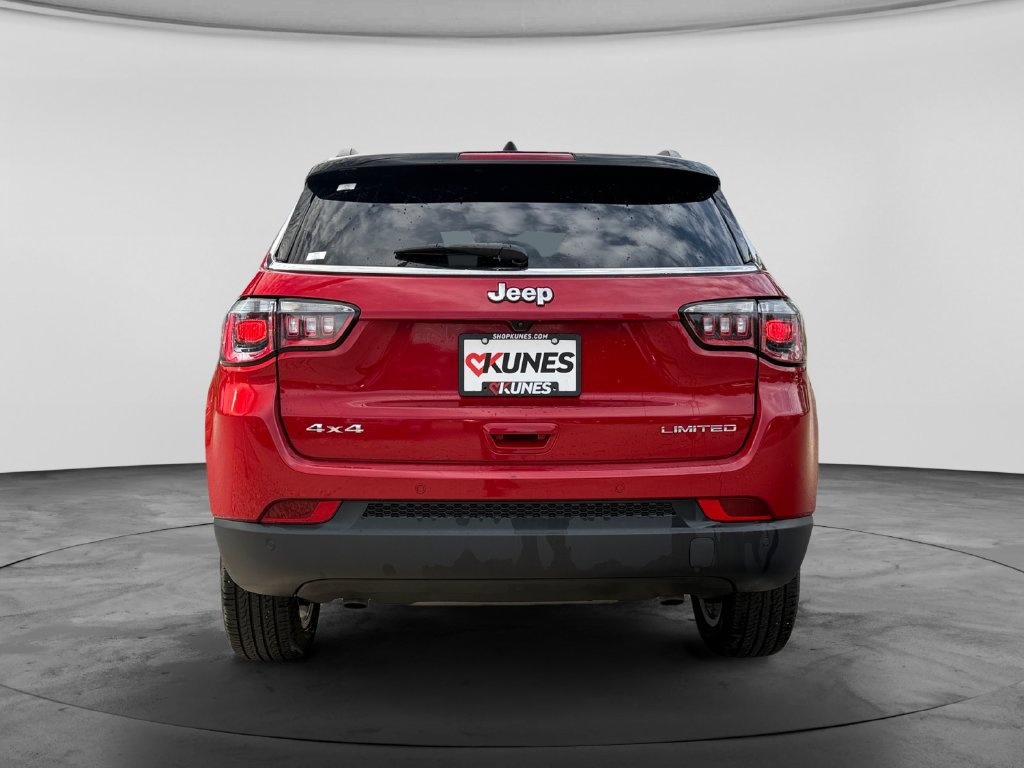 Used 2025 Jeep Compass Limited AWD/4WD image 8