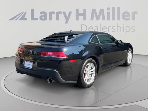 Used 2014 Chevrolet Camaro LS RWD image 5