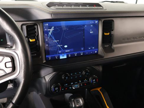 Used 2024 Ford Bronco Badlands AWD/4WD image 5
