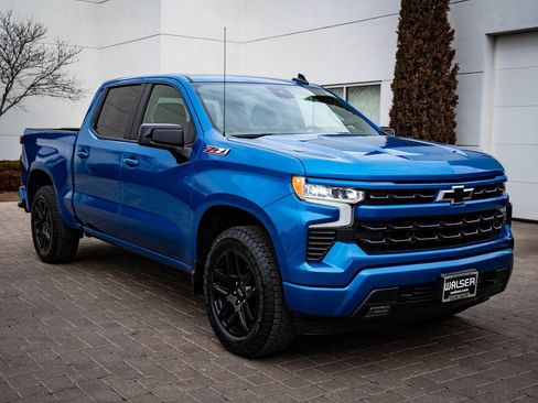 Used 2024 Chevrolet Silverado 1500 RST w/ Z71 Off-Road Package image 5