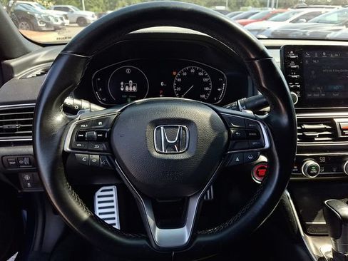 Used 2022 Honda Accord Sport image 13