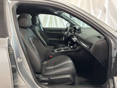 Used 2023 Honda Civic Sport image 15