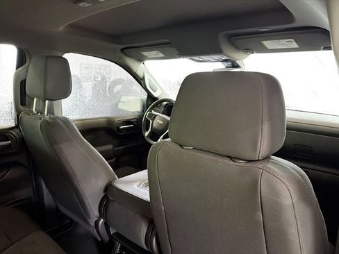 Used 2021 Chevrolet Silverado 1500 Custom w/ LPO, Dark Essentials Package AWD/4WD image 11