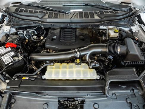 Used 2023 Ford F150 Platinum w/ FX4 Off-Road Package image 21