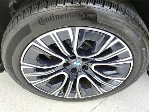 Used 2025 BMW X3 xDrive30i w/ Premium Package image 57