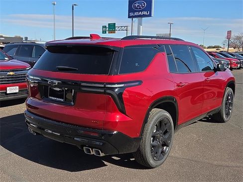 New 2026 Chevrolet Traverse RS w/ LPO, Floor Liner Package image 4