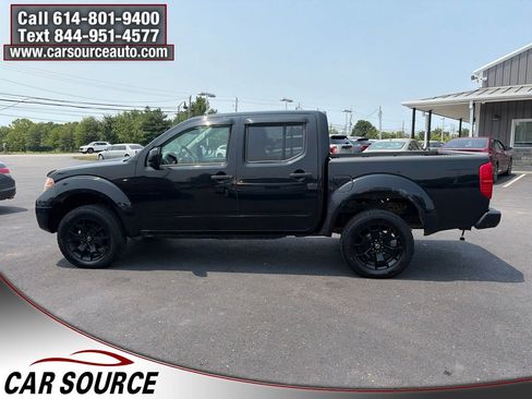 Used 2018 Nissan Frontier SV w/ Value Truck Package AWD/4WD image 8