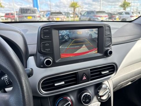 Used 2019 Hyundai Kona SE AWD/4WD image 22