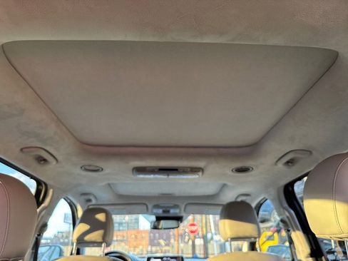 Used 2020 Kia Telluride SX w/ SX Prestige Package image 31