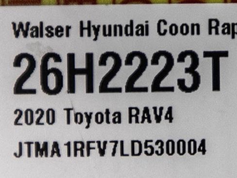 Used 2020 Toyota RAV4 XLE Premium AWD/4WD image 27