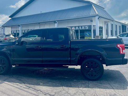 Used 2016 Ford F150 XLT w/ Equipment Group 301A Mid AWD/4WD image 8