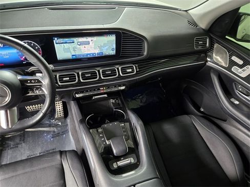 Used 2024 Mercedes-Benz GLS 580 GLS 580 image 19