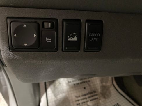 Used 2015 Nissan Frontier SV image 22