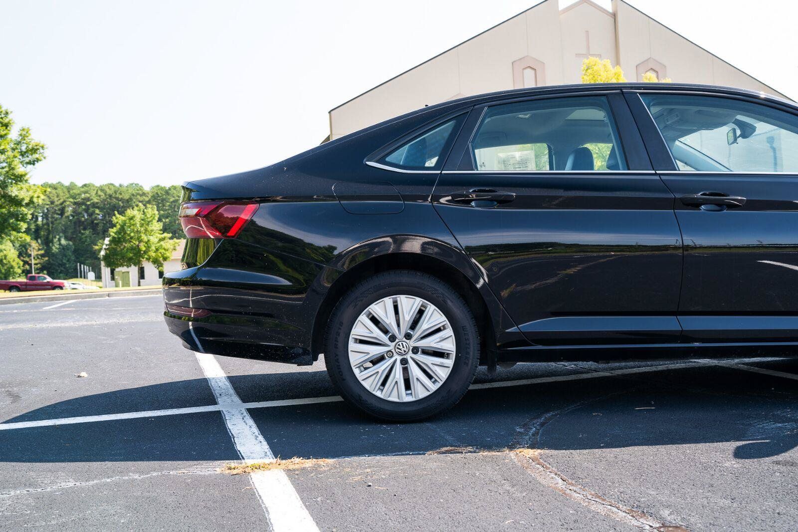 Used 2021 Volkswagen Jetta SE FWD image 10