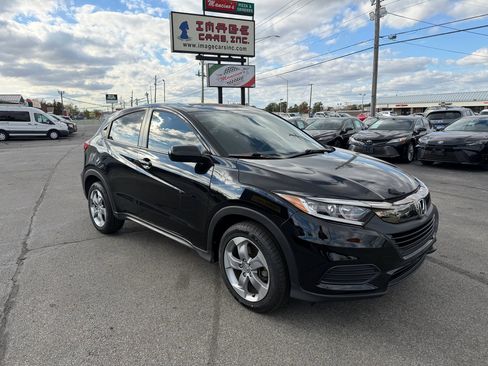 Used 2021 Honda HR-V LX image 4