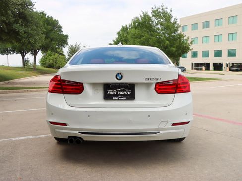Used 2013 BMW 328i Sedan RWD image 6