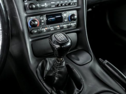 Used 2003 Chevrolet Corvette Z06 w/ Memory Package, 3 Drivers RWD image 31