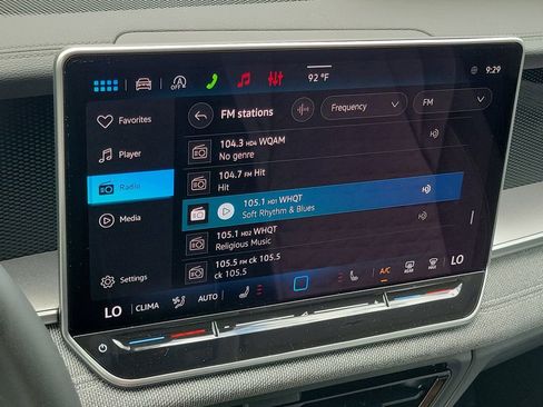 New 2026 Volkswagen Tiguan S FWD image 8