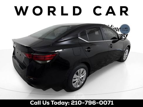 Used 2025 Nissan Sentra S image 7