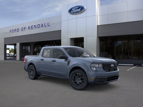 New 2026 Ford Maverick XLT FWD image 7