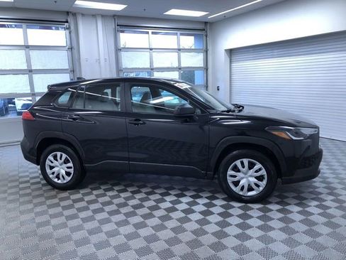Certified 2023 Toyota Corolla Cross L AWD/4WD image 24