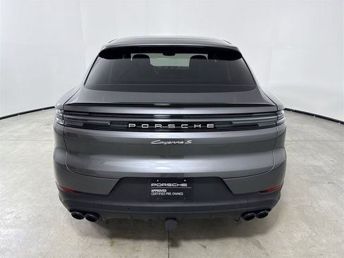 New 2026 Porsche Cayenne S image 6