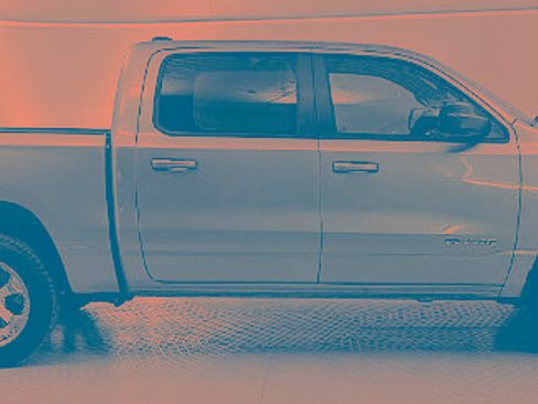 Used 2022 RAM 1500 Big Horn image 2