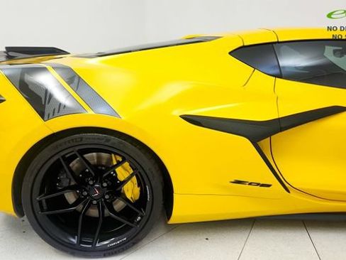Used 2026 Chevrolet Corvette Z06 RWD image 30