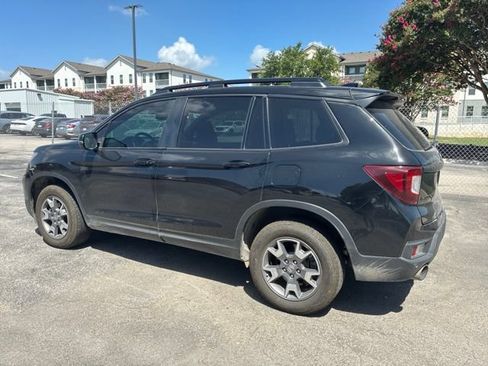 Used 2023 Honda Passport TrailSport image 6