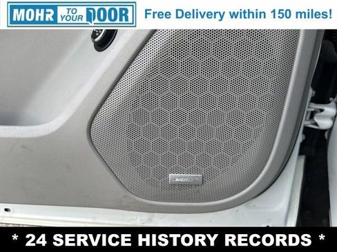 Used 2020 GMC Acadia SLT w/ Driver Alert Package II image 23