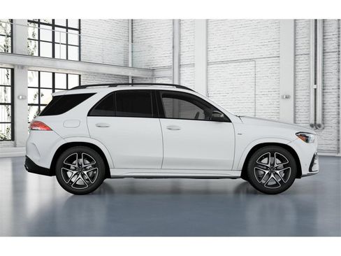 New 2026 Mercedes-Benz GLE 53 AMG 4MATIC image 2