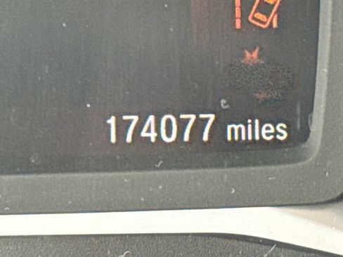 Used 2022 Honda Pilot Touring image 31