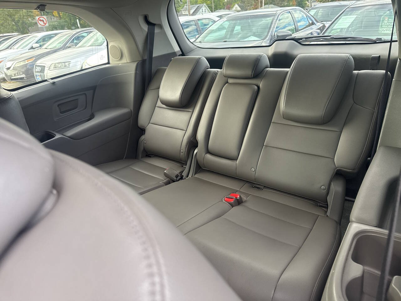 Used 2012 Honda Odyssey Touring Elite image 20