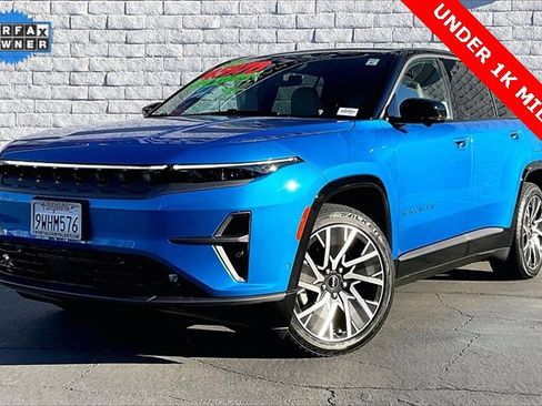 Used 2025 Jeep Wagoneer S Limited image 1