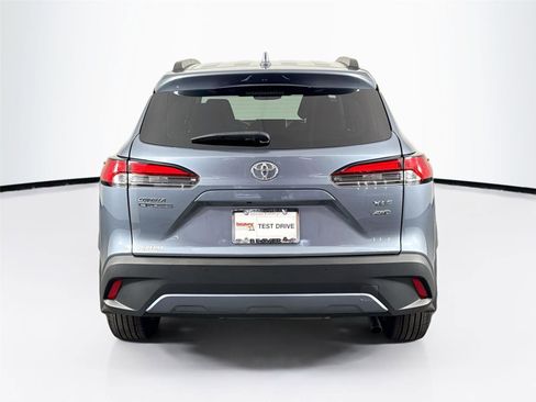 Certified 2024 Toyota Corolla Cross XLE image 22