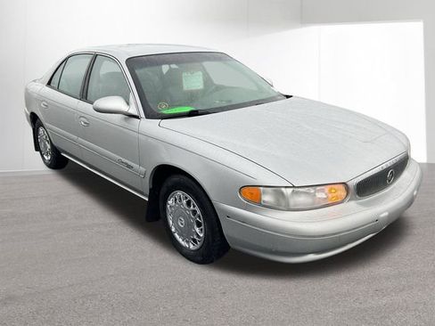 Used 2000 Buick Century Limited w/ Prestige Pkg image 3
