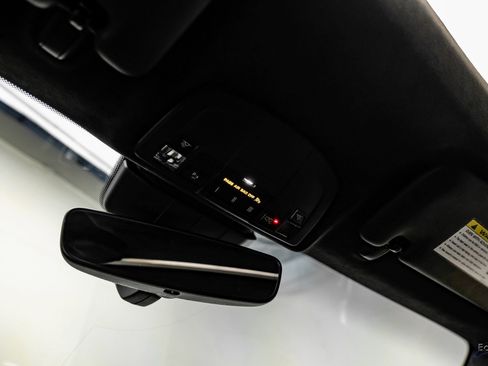 Used 2018 Porsche 911 Turbo S image 43