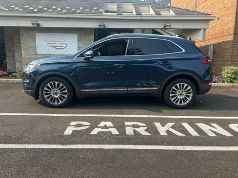 Used 2017 Lincoln MKC Reserve FWD image 4