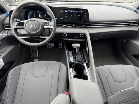 New 2026 Hyundai Elantra SEL Sport image 16