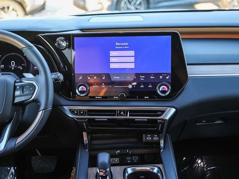 New 2026 Lexus RX 350 image 13