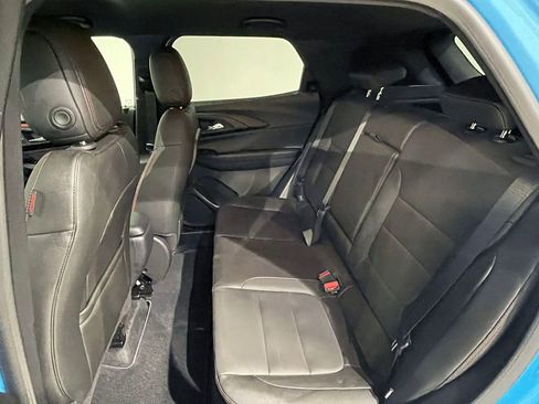 Used 2025 Chevrolet TrailBlazer RS w/ Driver Confidence Package FWD image 17