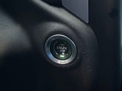 Used 2020 GMC Sierra 1500 Elevation w/ Elevation Value Package image 35