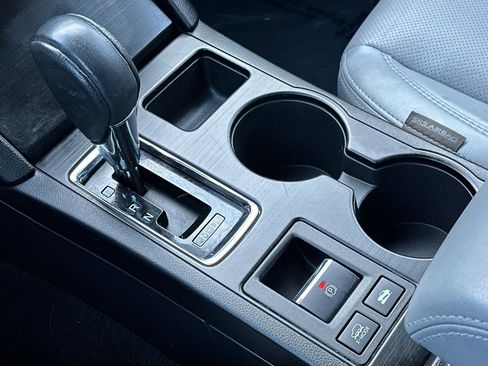 Used 2019 Subaru Outback 2.5i Limited image 18